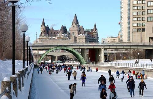 Living in Ottawa: Winter on the Rideau Canal