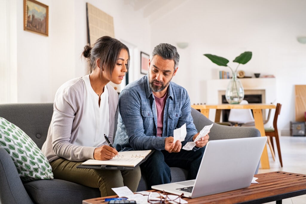Does Your Salary Matter for the New Express Entry Job Offer Points
