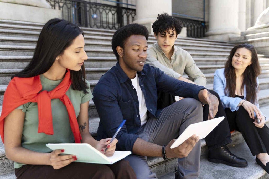 From Tuition to Rent: The Complete Financial Checklist for International Students