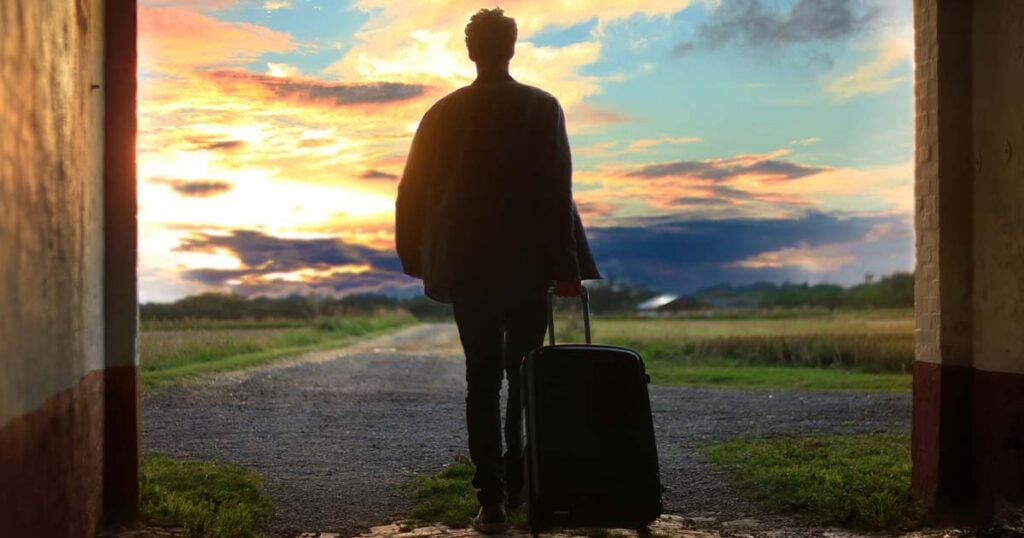 Report: More people are leaving Canada than ever before