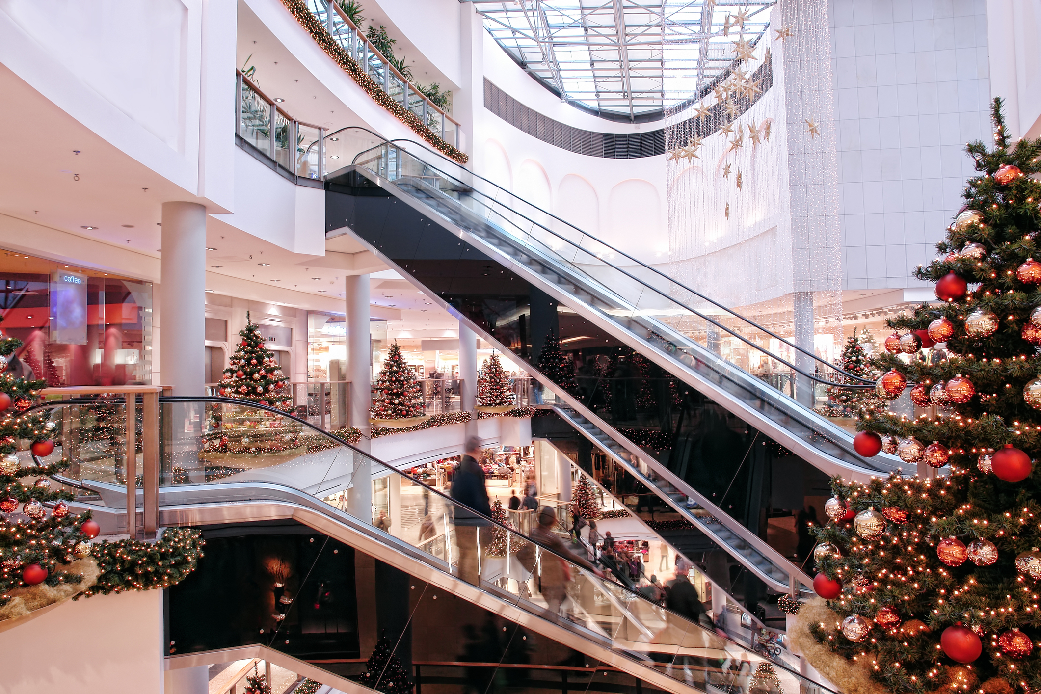 Image for Holiday Hiring Makes a Comeback Across Canada This Winter