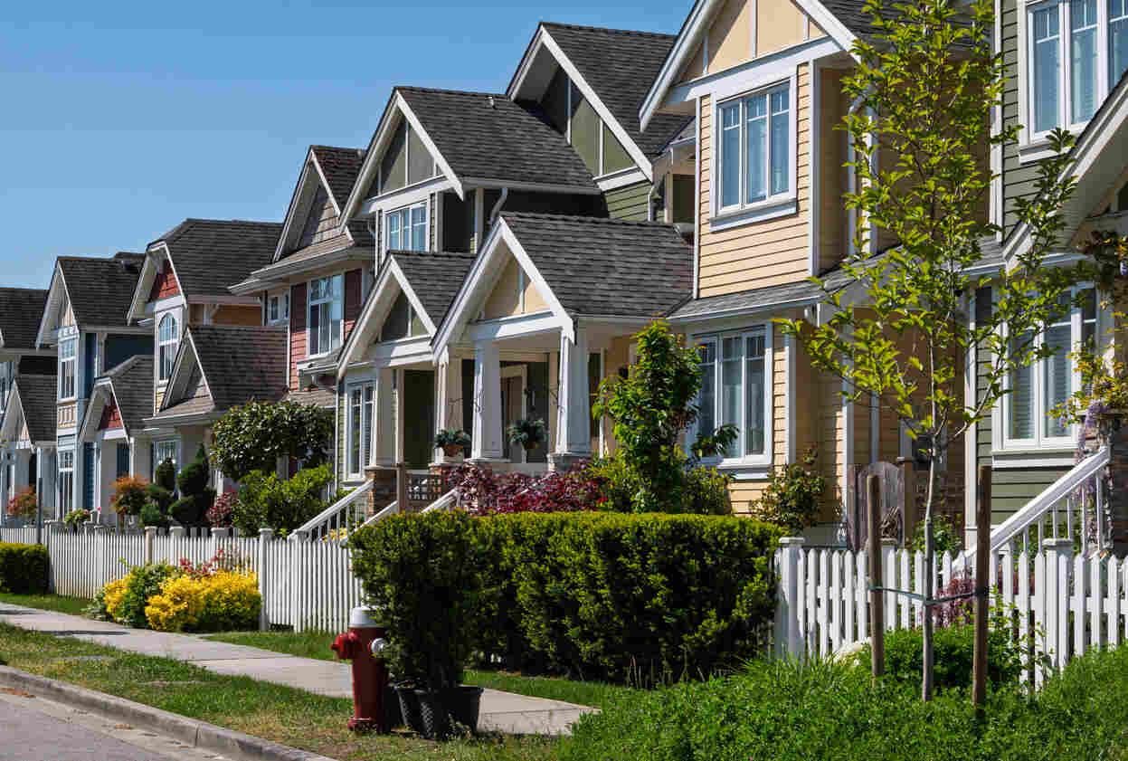 Image for How Long Does It Take To Feel Settled in Canada After Immigrating?