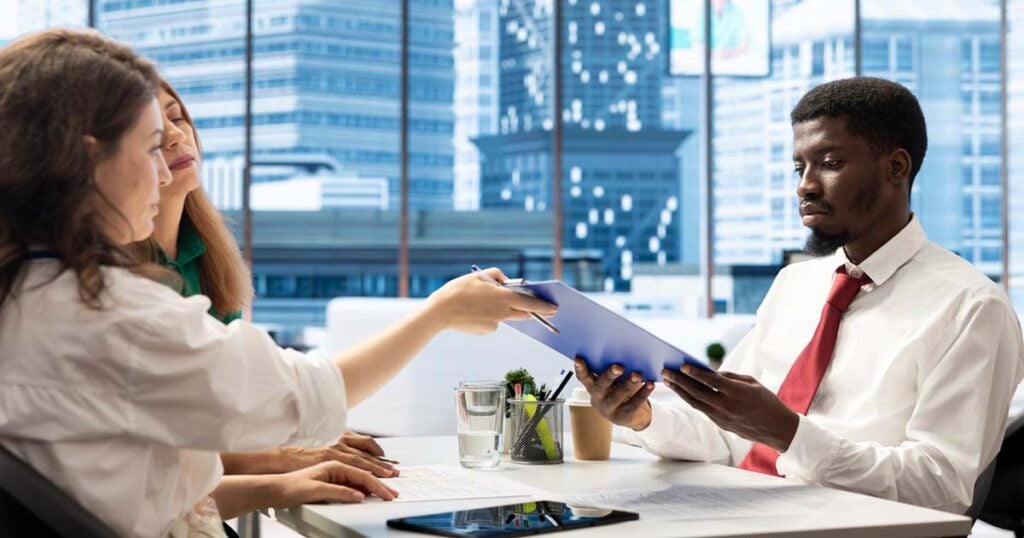 Canadian Cover Letter Tips That Get You Noticed in 2026