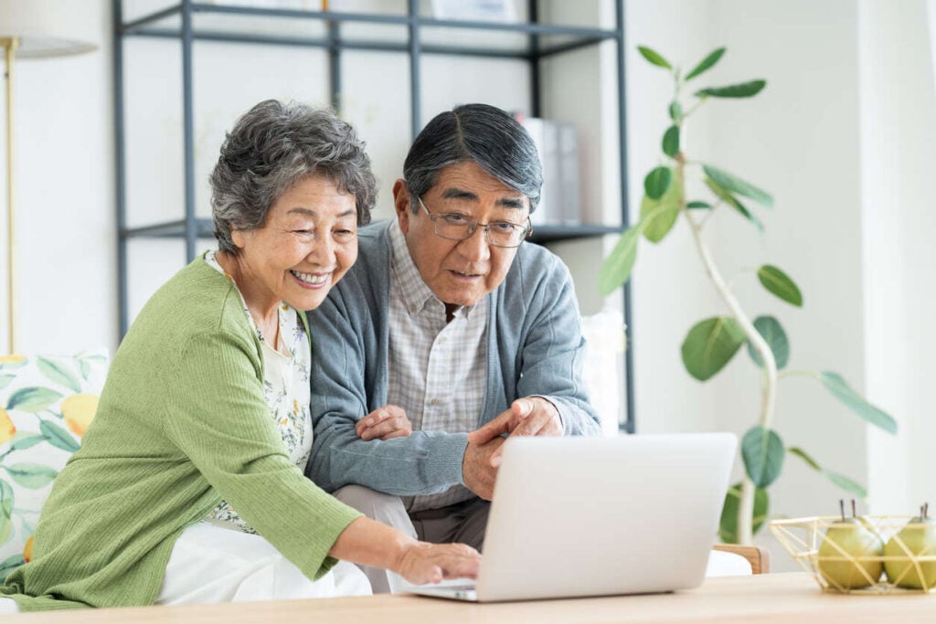 Super Visa Income Calculation Is Becoming More Flexible Starting March 31