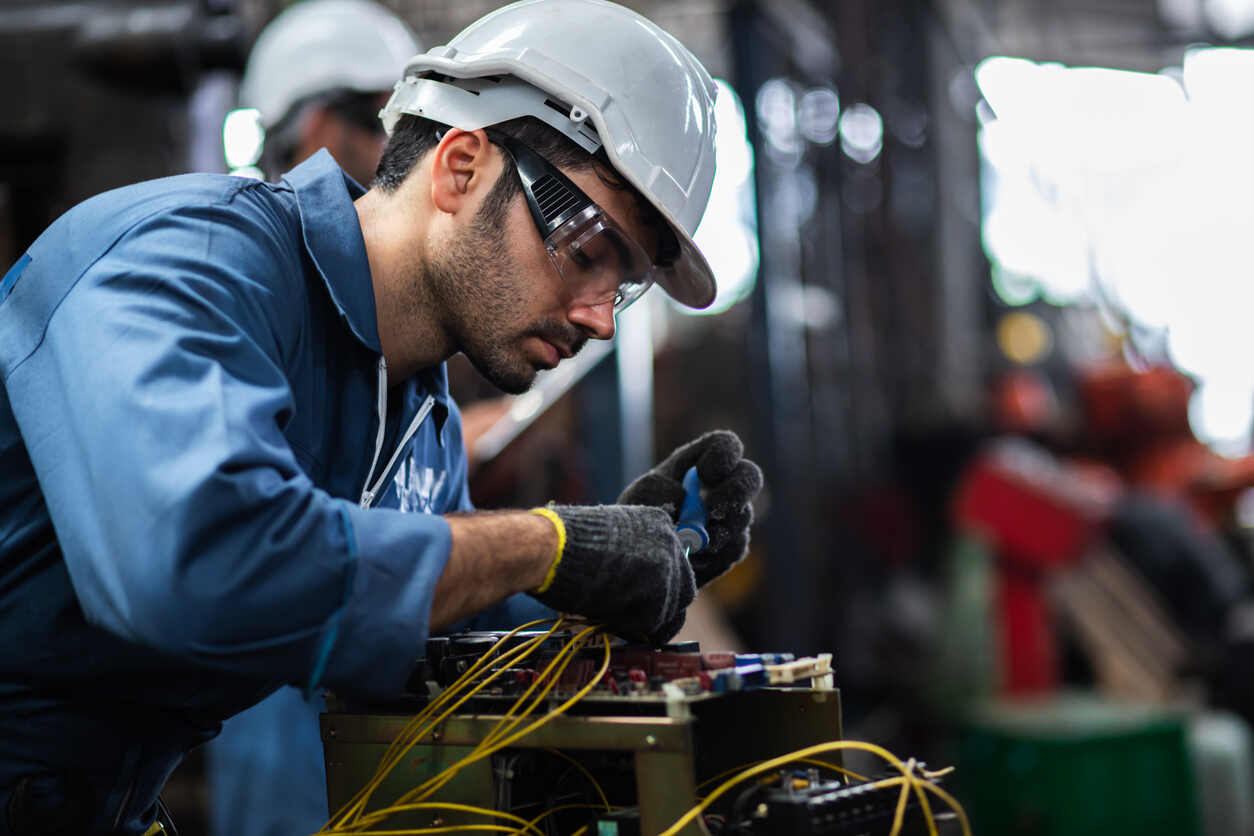 Image for IRCC invites 3,000 Candidates in First Category-Based Draw for Trades this Year