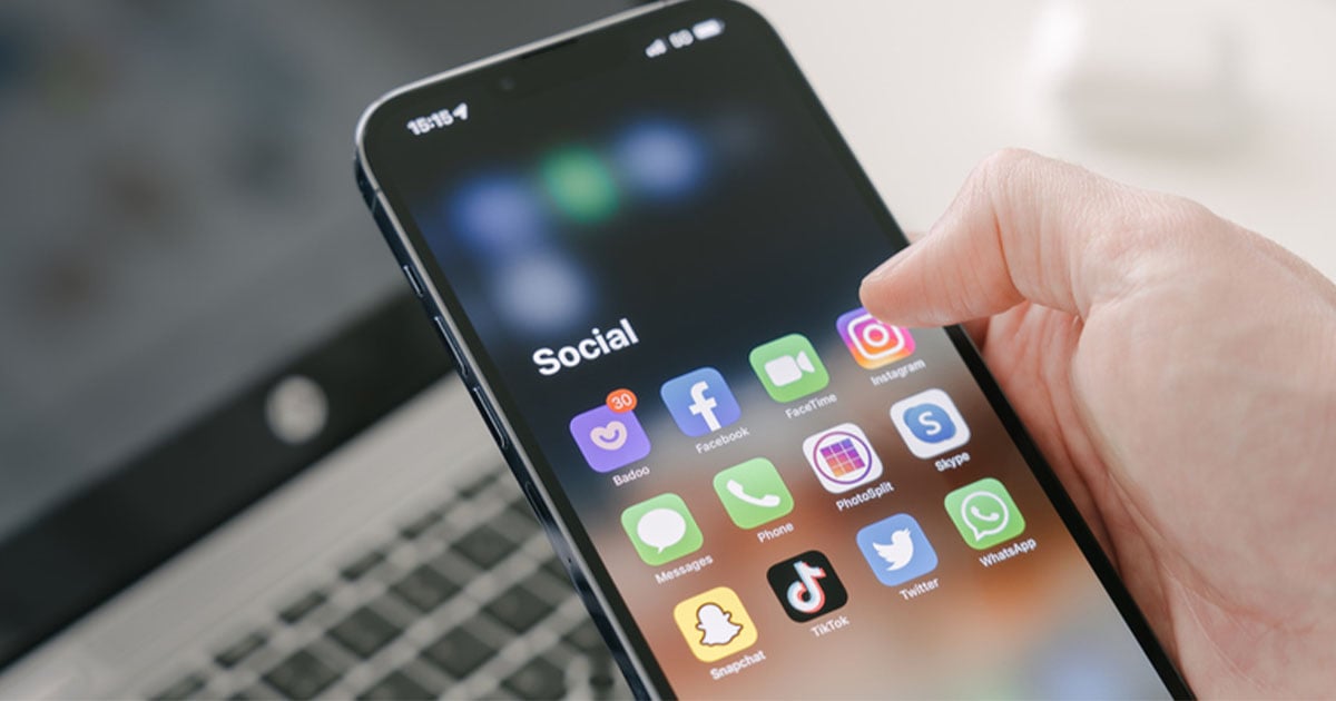 Image for How to Use Social Media to Find Jobs in Canada in 2026